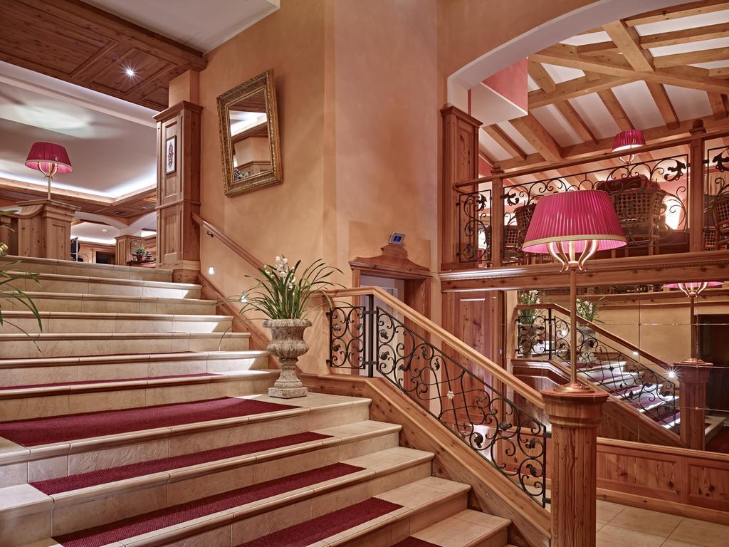 Cerana Relax Hotel Мадонна-ди-Кампильо Экстерьер фото