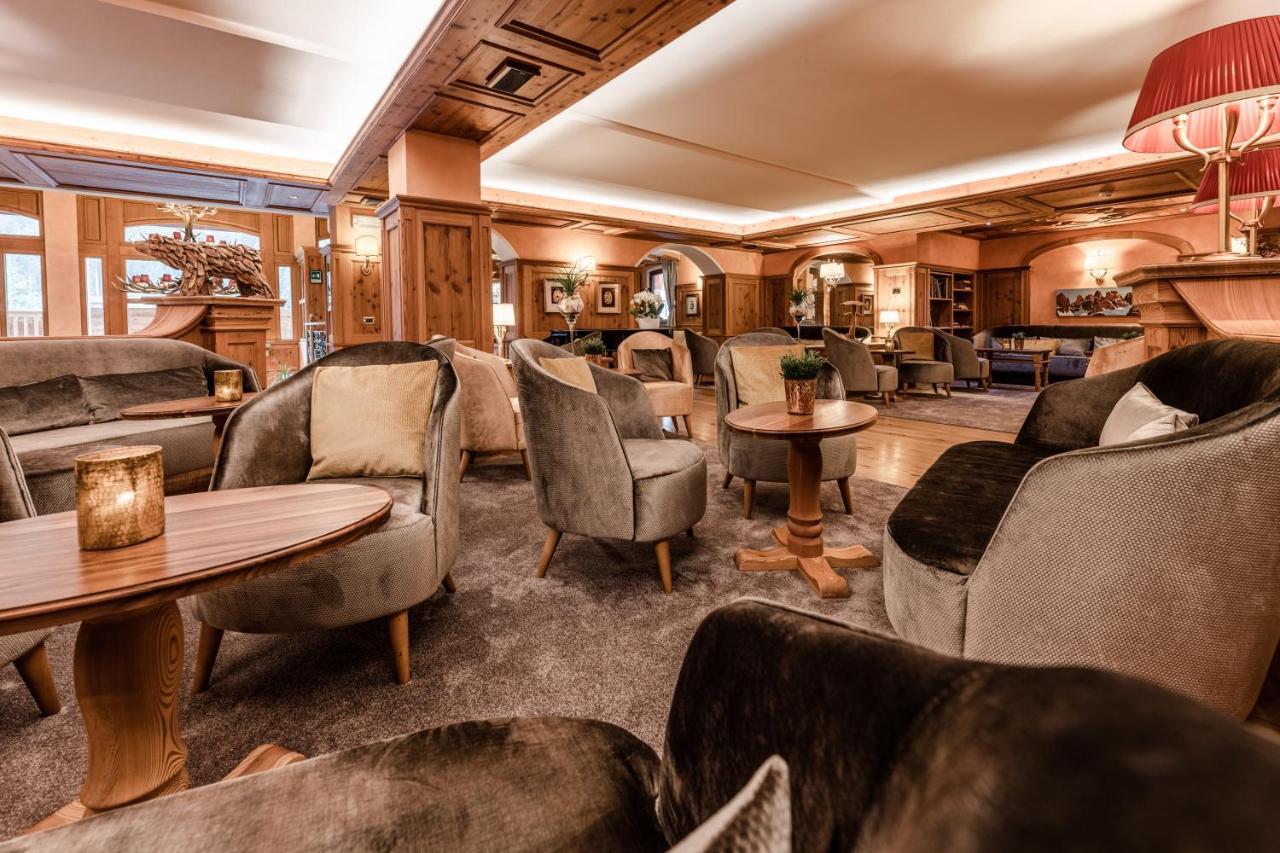 Cerana Relax Hotel Мадонна-ди-Кампильо Экстерьер фото