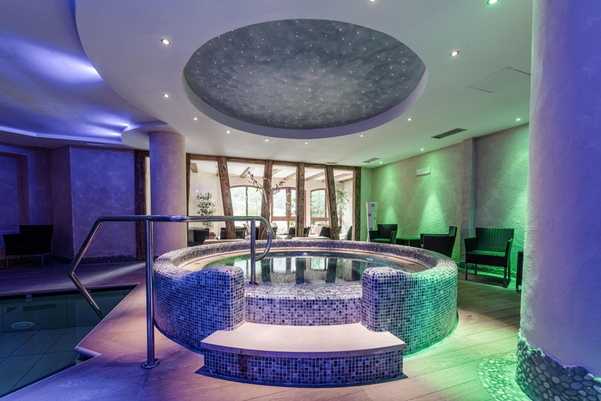 Cerana Relax Hotel Мадонна-ди-Кампильо Экстерьер фото