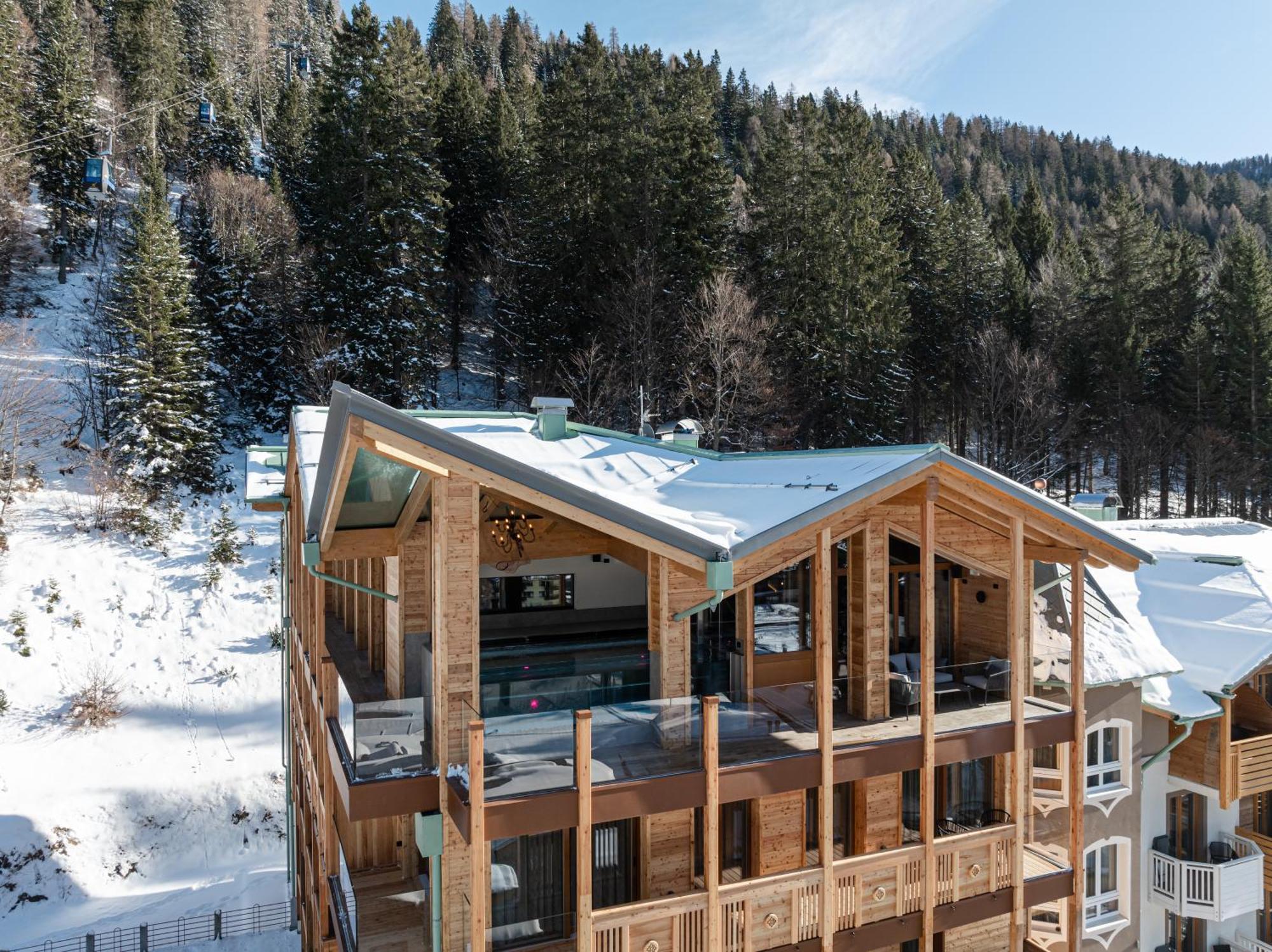 Cerana Relax Hotel Мадонна-ди-Кампильо Экстерьер фото