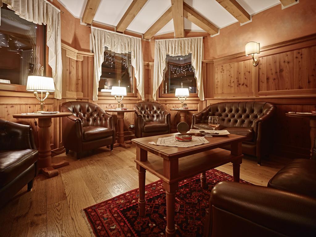 Cerana Relax Hotel Мадонна-ди-Кампильо Экстерьер фото